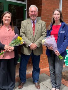 Photo of Mayor with Clerk & Deputy Clerk ©